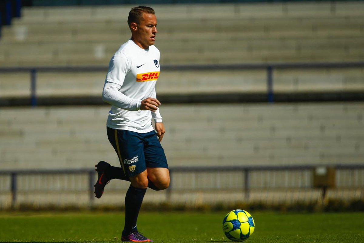PumasMX's tweet photo. Se acerca el juego ante Cruz Azul y nuestro equipo continúa trabajando para conseguir la victoria.
#SoyDePumas https://t.co/lH7wxTPt2E
