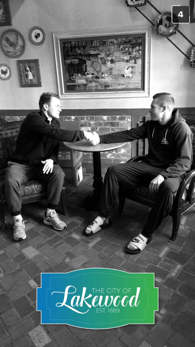 tans0up's tweet photo. 🤝 https://t.co/qcNMo7YtqL