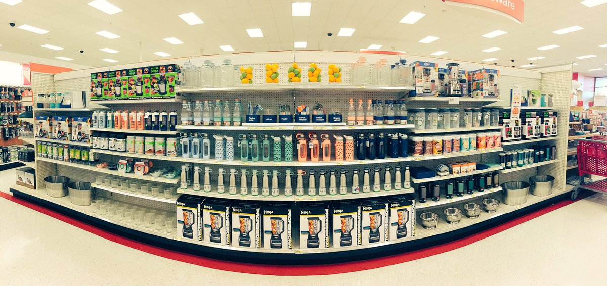 Angie_StyleETL's tweet photo. Just an itsy bitsy rework to display B.A.S.I.C.S. and #drivesales π€π°πͺπ»ππΌ#back2basics #vmtl #ownit #workitliterally #impact #visual #t2326 https://t.co/shJQx6BqkO