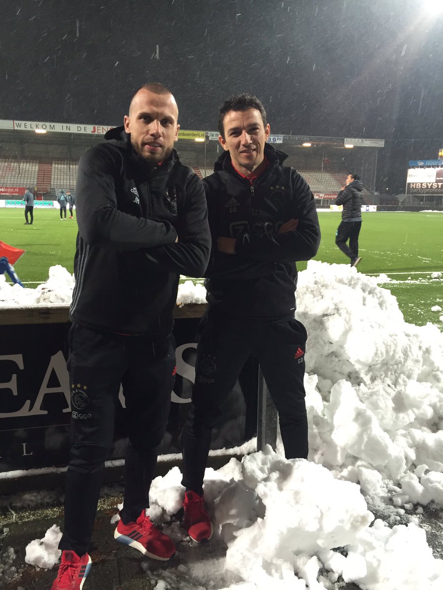 Emmen...lekker koud;)
#johnheitinga #jongajax