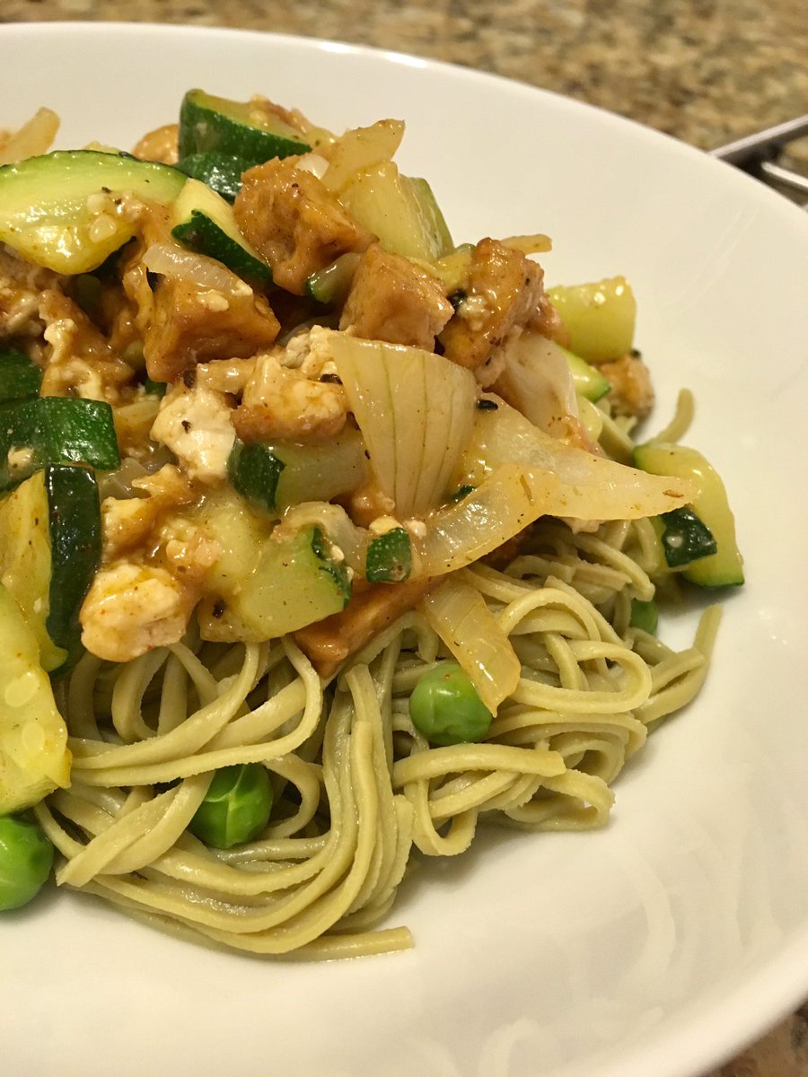 beth12039's tweet photo. @holland_barrett #21days Day 13: Tofu, courgette and Violife edamame spaghetti for dinner☺ https://t.co/1uP47iZHfS