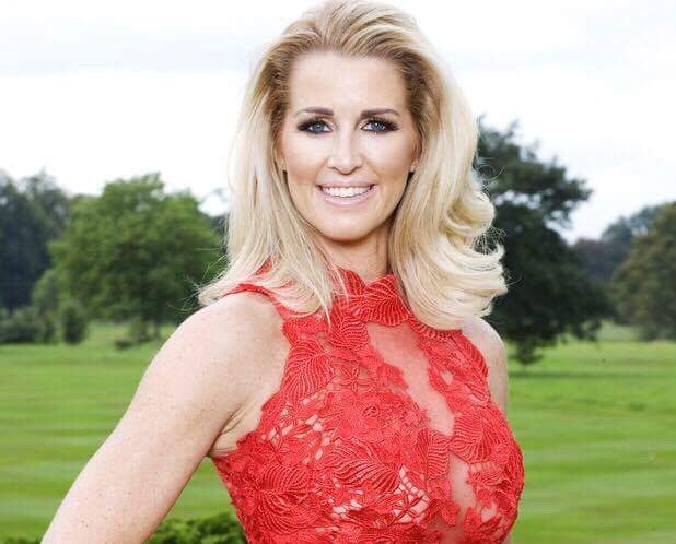 Escape_CIC's tweet photo. #Thankyou @dawnward4 and @leanne_e_brown @OfficialRHOCH #Supporting &amp; #Attending  #Launch #Sat4thFeb @ManUtd https://t.co/em8Ri9gVUe https://t.co/wJxnxcItpL