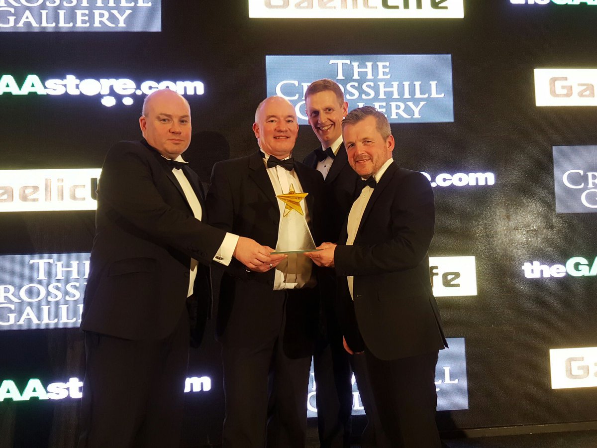Gaelic_Life's tweet photo. Congrats to Michael McShane @GACSlaughtneil the 2016 #GaelicLifeAllStars Hurling Manager of the Year @TheCrosshill @theGAAStore https://t.co/9u8ezT6i4i