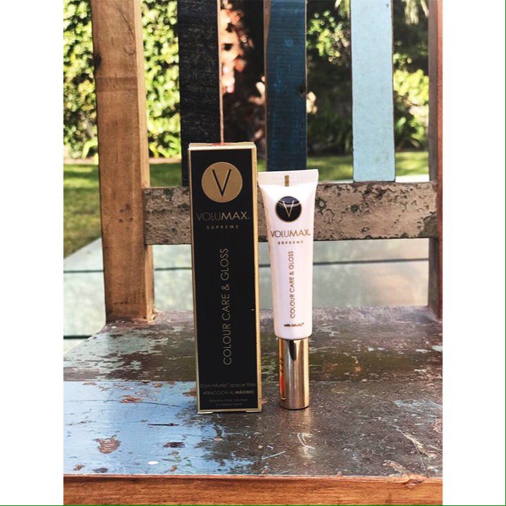 diditatocados's tweet photo. Quieres probar el gloss que usa Patricia Conde? https://t.co/MuhTws2ZiO #volumax está de moda ✌️@elle_es 😜 https://t.co/VHS6j458m1