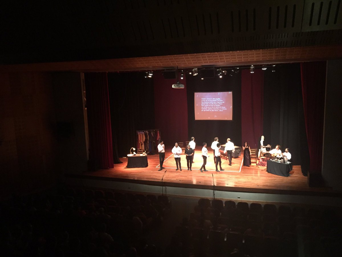 munimelipilla's tweet photo. Gran participación d público en "Perfoconferencia: Shakespeare, nuestro contemporáneo" @Teatro_Serrano #TeatroaMil #Melipilla @IvanCamposCL https://t.co/7o1NQ4ARWr