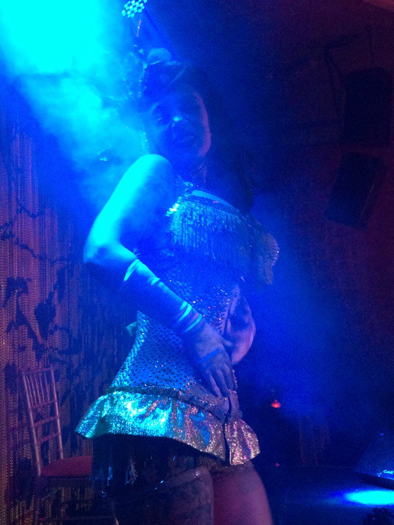 ProudLateLondon's tweet photo. #cherrydeville #proudcabaretbrighton #proudcabaret #cabaret #brighton #burlesque #entertainment #showgirl https://t.co/whbMzGgcDT