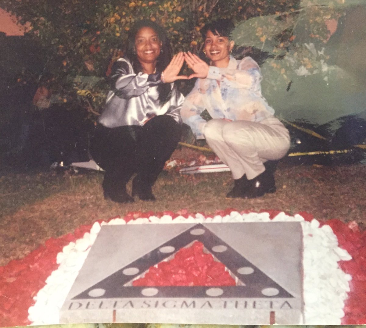 I_AM_LadyOliver's tweet image. Throw back @nettah93 "my ace" and I on "The Hill" @Grambling1901 #FoundersDay #DeltaSigmaTheta #Spring93