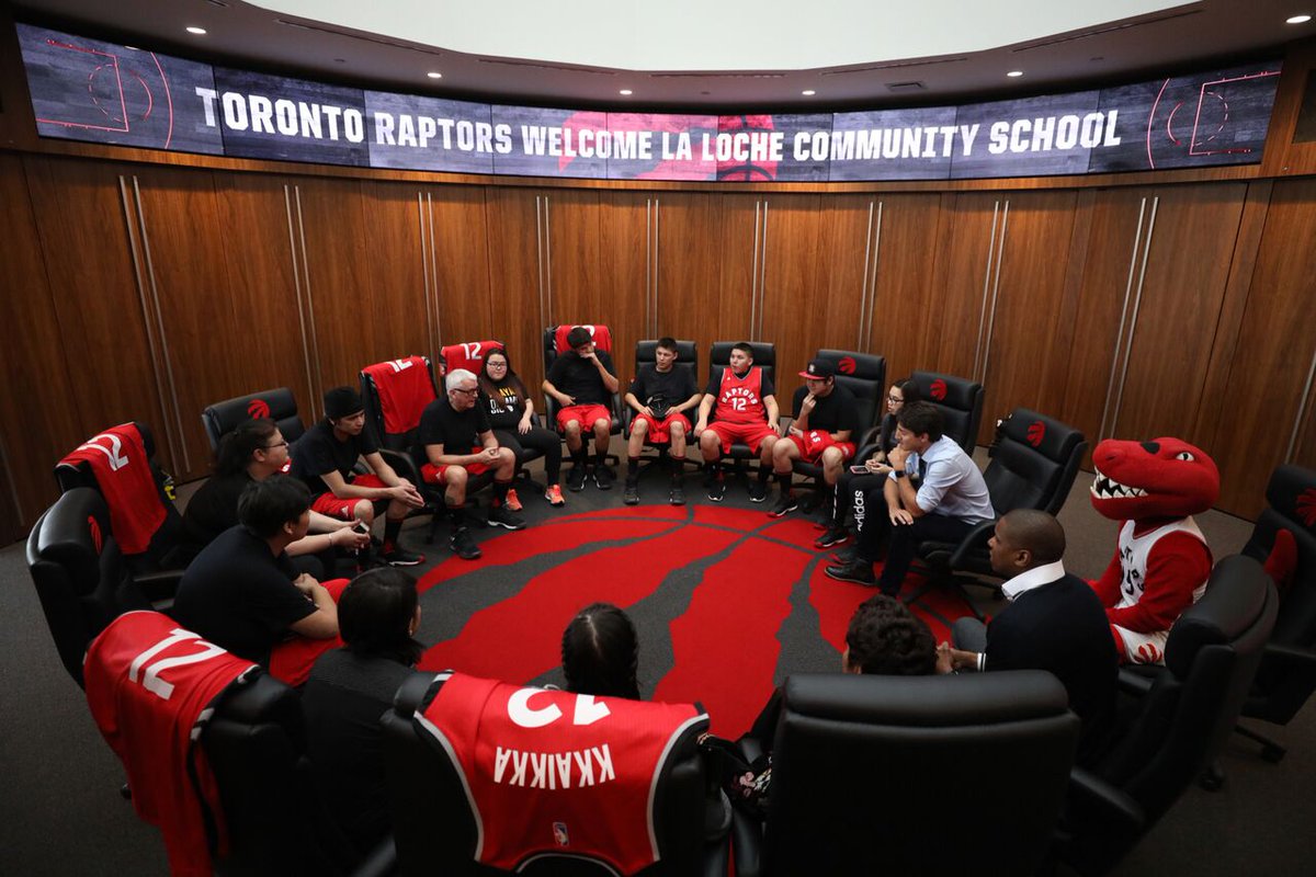 Raptors's tweet photo. Had a great time today w/ @JustinTrudeau &amp; the students of La Loche, SK. Enjoy the game guys! #LaLocheDreamsBig #WeTheNorth https://t.co/o7M16noNuM