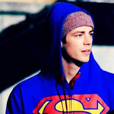 Happy birthday Thomas Grant Gustin - the fandom loves you so much    