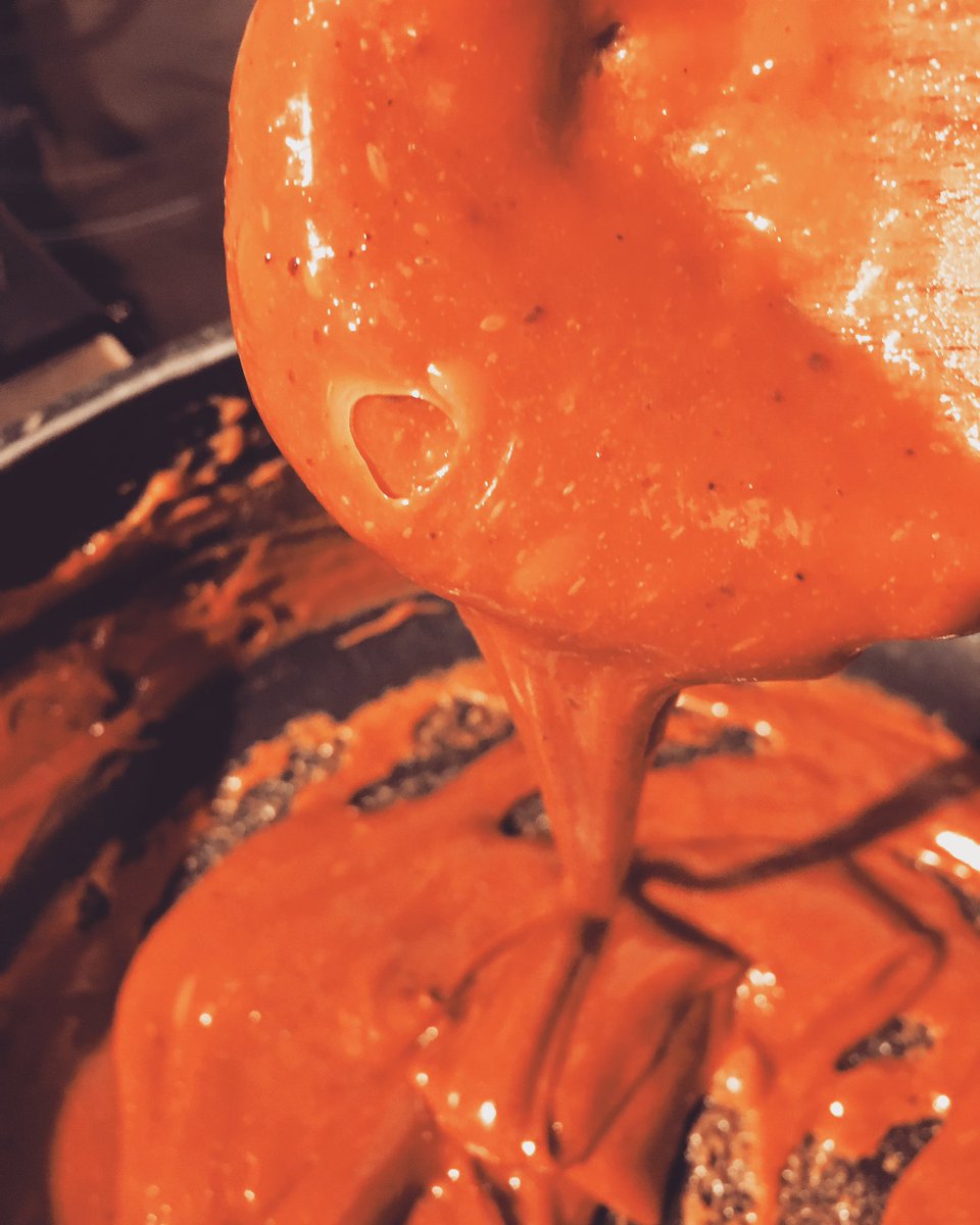 FosburyFoodie's tweet photo. Making cinnamon spiked dulce de leche for a new dessert I'm testing. So hard not to eat it all now.... must... resist #LateNightCook #MeWant https://t.co/rMw9GAGkkh