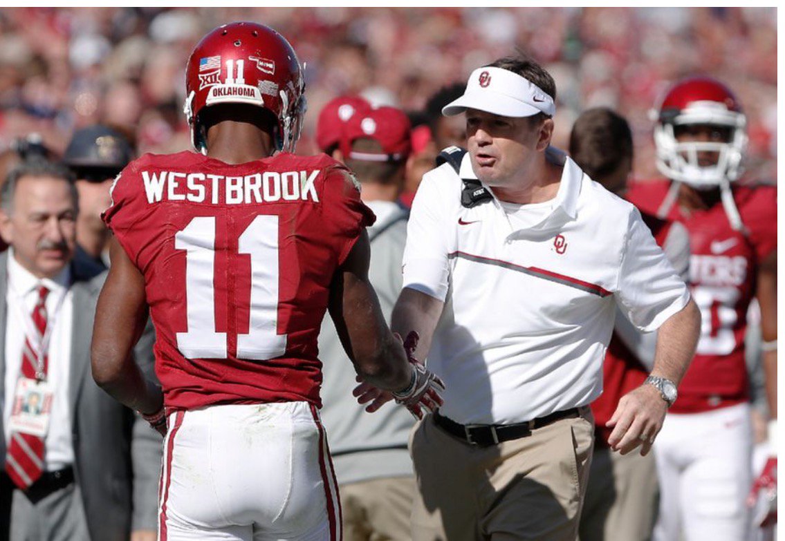 DedeTHEGreat11's tweet photo. Thank you @OU_CoachStoops for all that you've done for me. I knew from day one that the University of Oklahoma was the school for me. #11sUP https://t.co/XJagguZ4tE