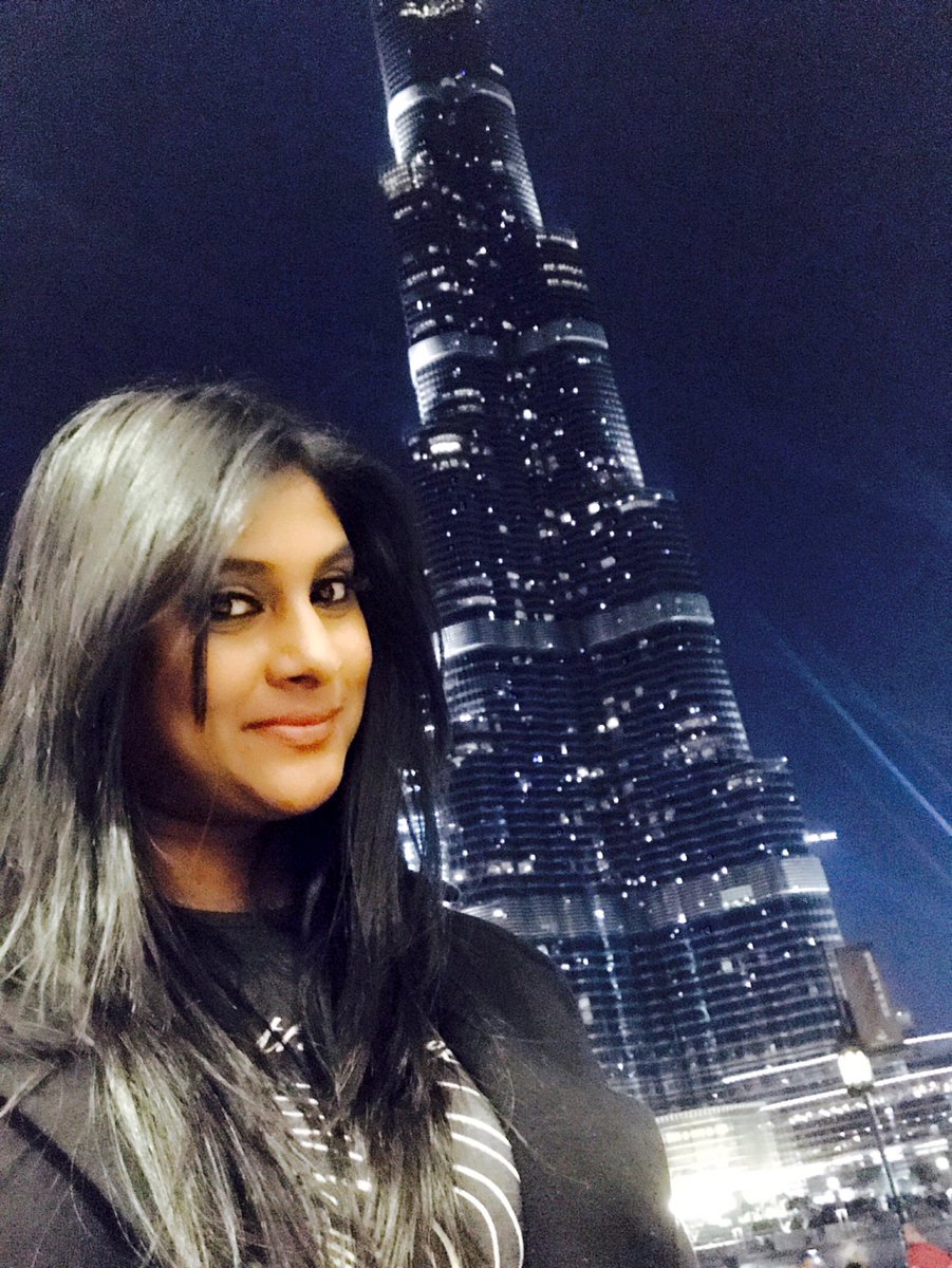 puvissha_offl's tweet photo. At #Dubai #BurjKhalifa #Marina #Jumeirah @puvishafc https://t.co/RGBko6yGaU