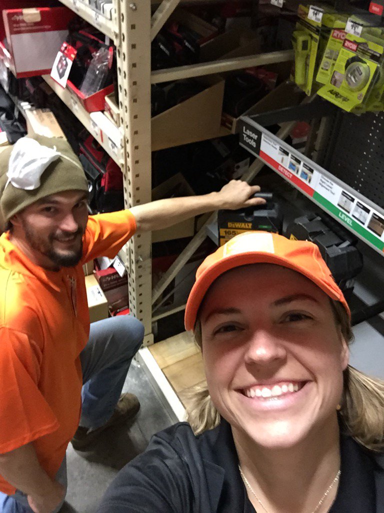 StacieFishHD's tweet photo. Another Friday night at work, trying to get all of these projects completed by the end of the month! #teamwork https://t.co/5OV94LO3bP