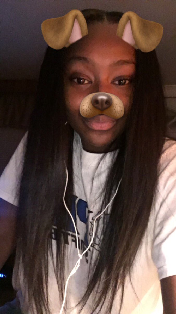 iam_shereee's tweet photo. Snapchat filters 💛✨ https://t.co/Odf1jfwqdy
