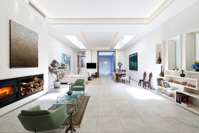 DesignerREstate's tweet image. Flat #Friday! 5BR 5B home with 7,200 sqft! Built by J.P. Morgan himself in 1907! Master bed occupies entire 3rd floor! #NYC #uppereastside