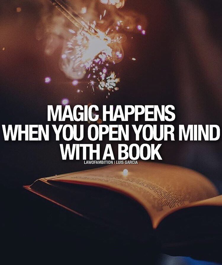 MaryMacBook1's tweet photo. #Marymac #readers #booklovers #openyourmind #writing #writers #lovebooks #nyc #stayblessed https://t.co/9XnWIkEpqu