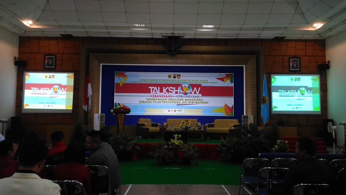 Tengah berlangsung Talkshow Kebangsaan Kebhinekaan yg diselenggarakan oleh <a href="/bemumk/">BEM Univ Muria Kudus</a> dan <a href="/MenwaUmk/">menwa UMK</a>