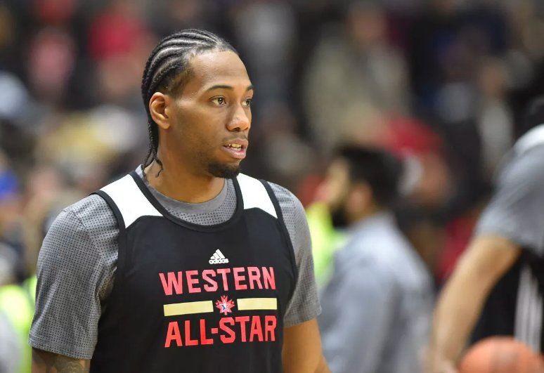 SpursNationCP's tweet image. 31 points, Kawhi Leonard

Let's send him back! 

#NBAVOTE