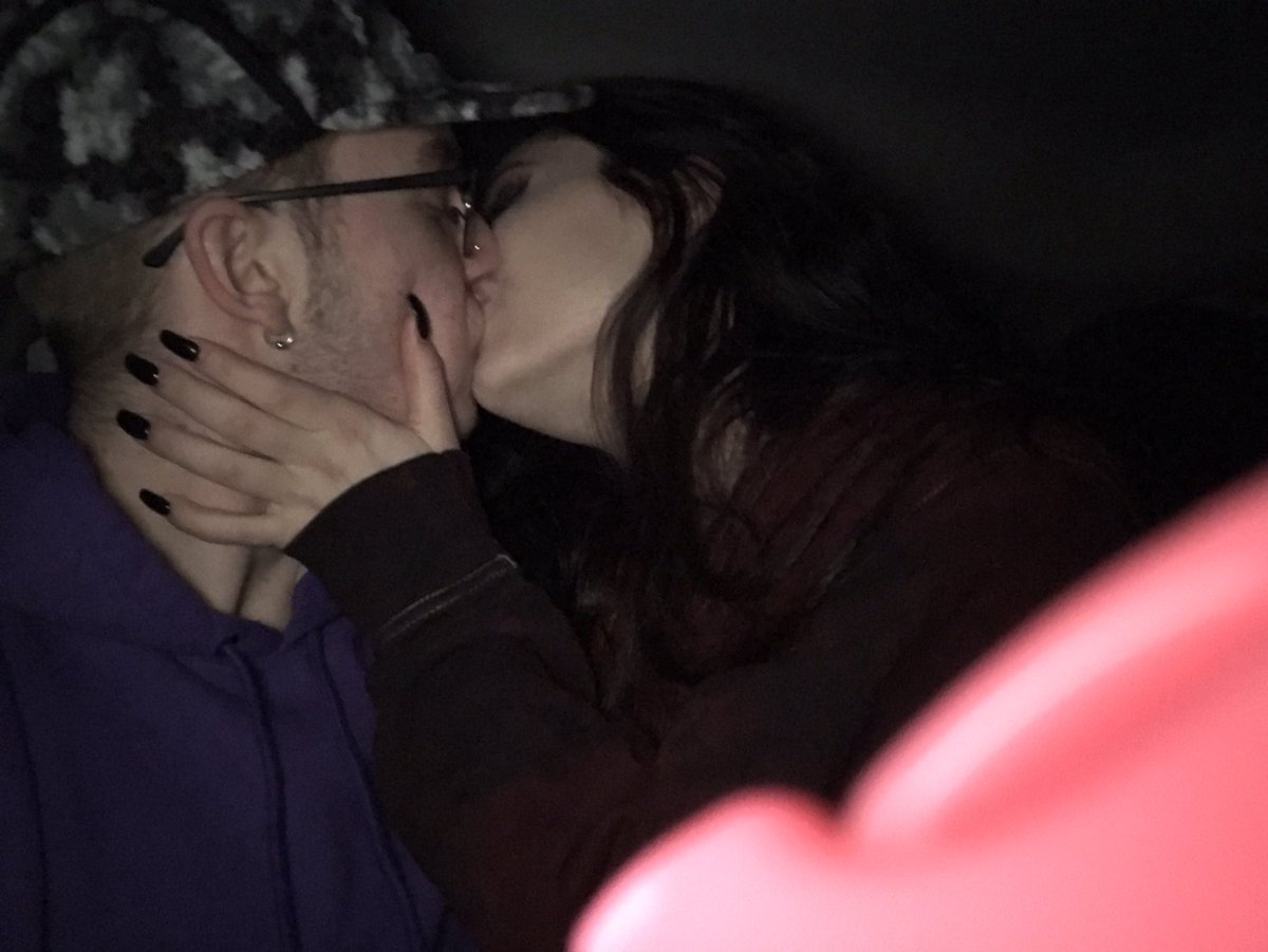 hunterbrill21_'s tweet photo. I love you so much❤ https://t.co/j2LgrHEcyt