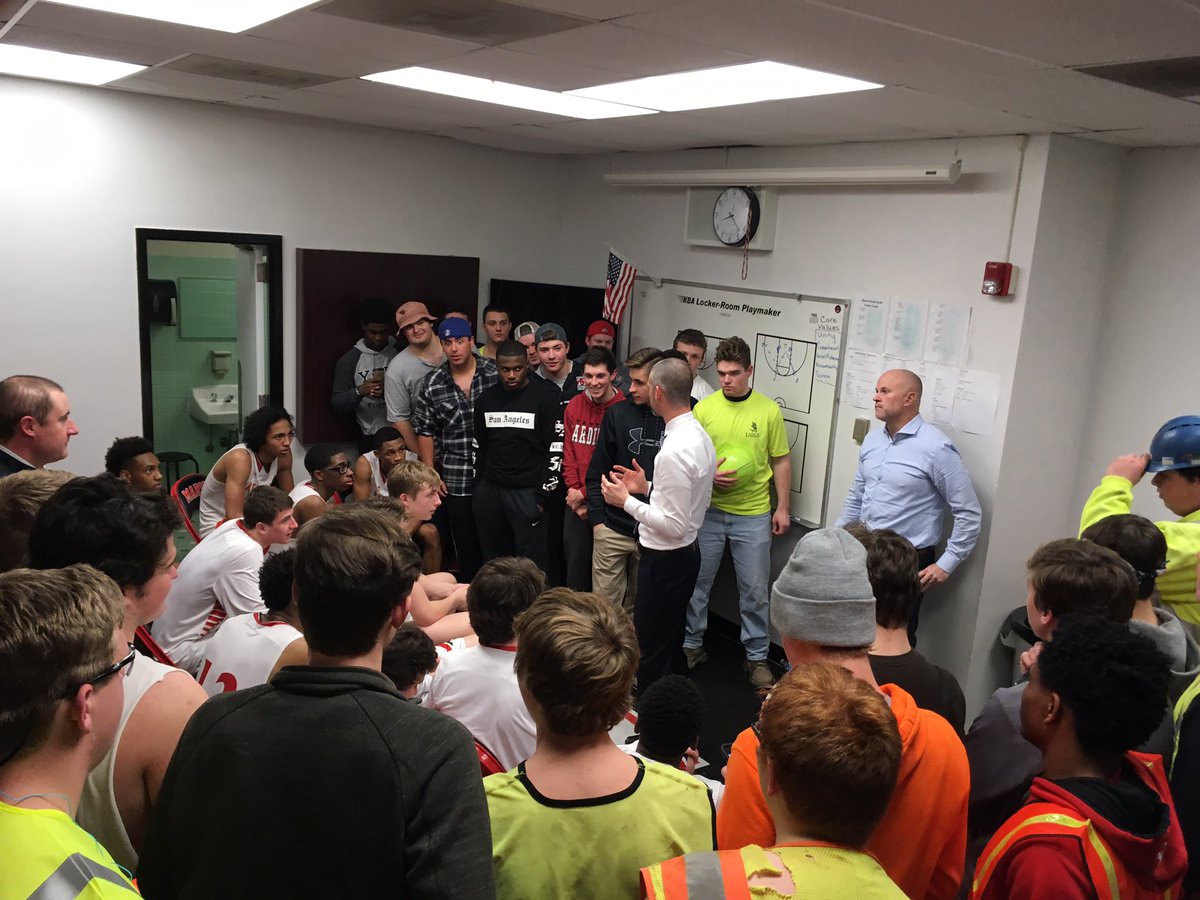 MaristBoysHoops's tweet photo. Rowdies in the locker room.... see you all Tuesday at 99. 7pm varsity tip https://t.co/kPTBo5A65H