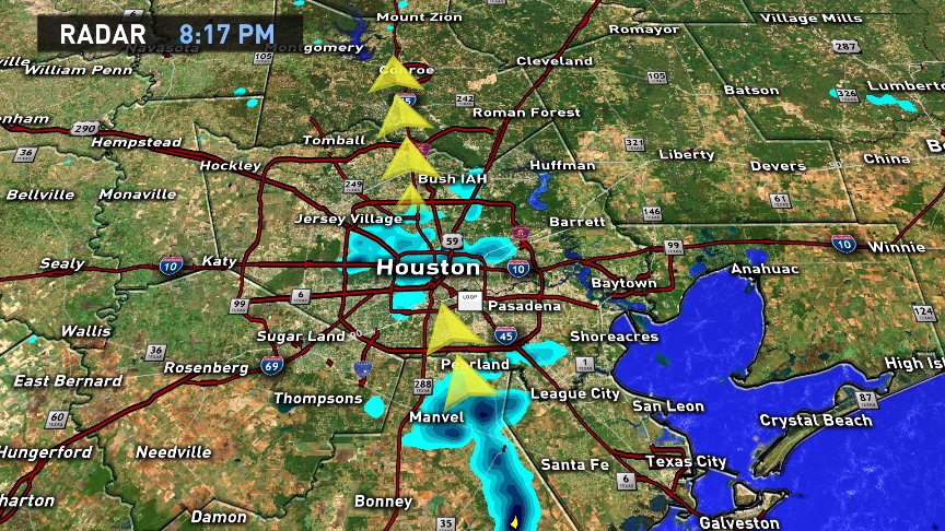 DavidPaulKHOU's tweet photo. Roads getting greasy with pockets of rain moving north. Drive slow and safe. #KHOU11 #Houston #Weather https://t.co/Jwtr5kV9fJ