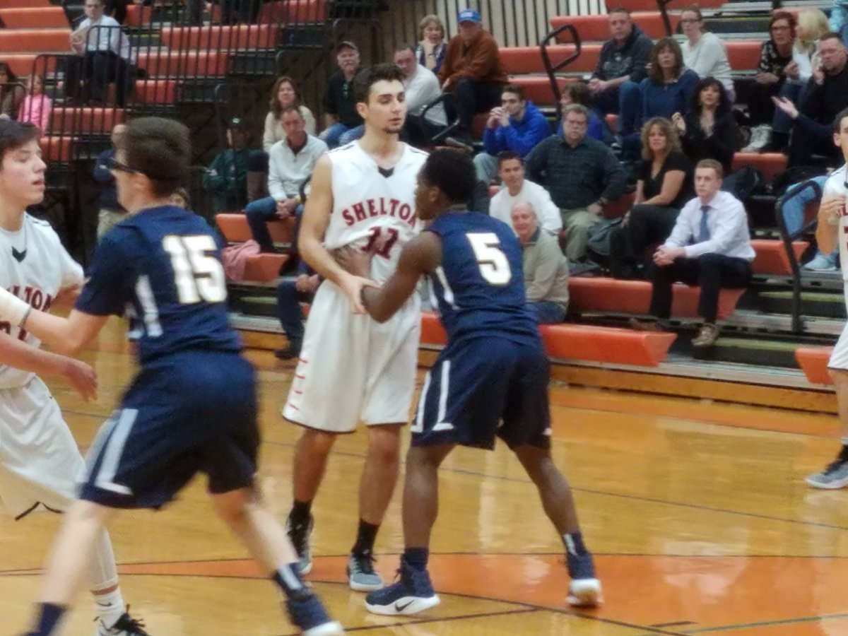 sheltongaelsAD's tweet photo. Shelton Boys Basketball wins 68-59 over East Haven in OT. Increase to 7-2. Jeff Stockmal scores 1000th career point.#ctbb, #scc, #ct126 https://t.co/DymkwmdH0L