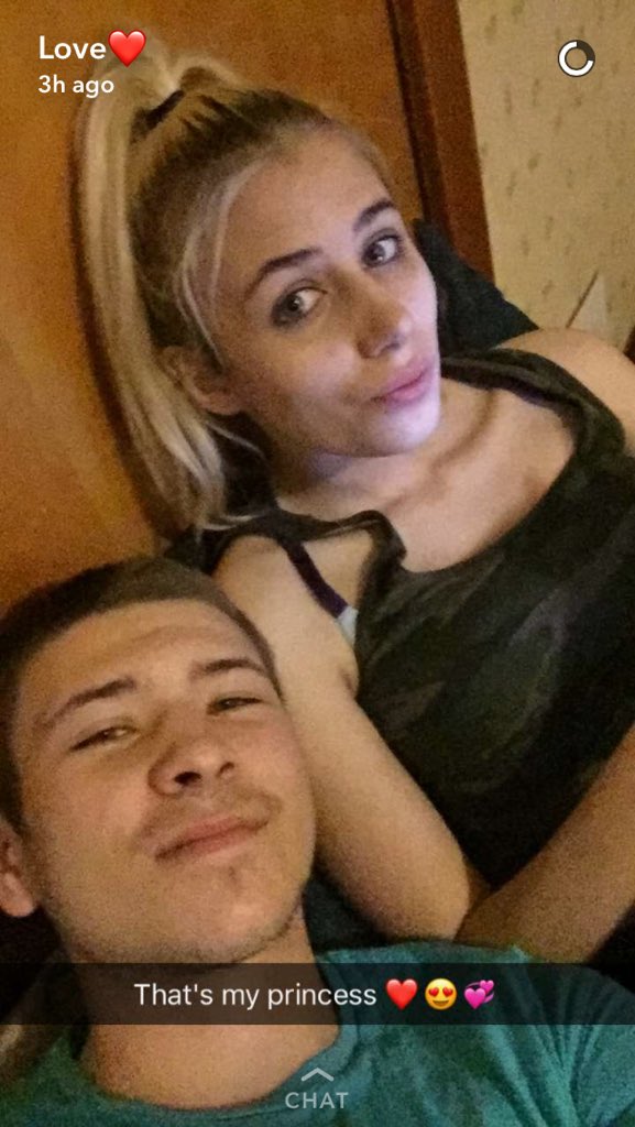 MissGrayy17's tweet photo. Going to miss him 😭😭😭 https://t.co/OozevmZFL9
