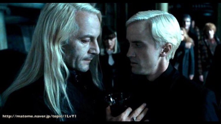 O Xrhsths ミーハーな映画好き Sto Twitter ハリポタ で ドラコ マルフォイは最初 父ルシウスから ダームストラング校を 勧められていたそうです ですが母ナルシッサが ダームストラングは遠すぎる 近いホグワーツが良いと 押し切ったために ホグワーツに来