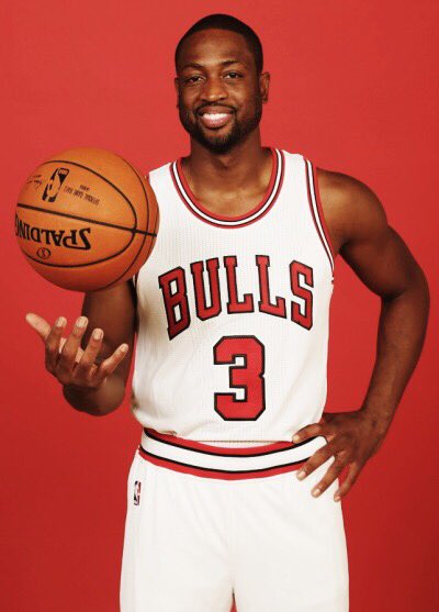 sylejon's tweet photo. Dwyane Wade 
#NBAVote 
#nba 
@chicagobulls @nba 
⚡️⚡️⚡️ https://t.co/sZo89fFCGX