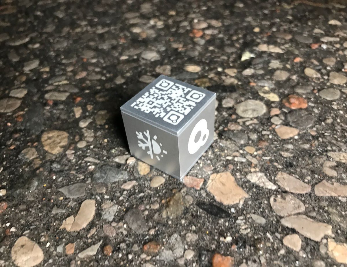 GadgetFlow's tweet photo. Pre-Order Now: qBiq by @ubiqweus https://t.co/jOdEpUDyDh The Smart #IoT #Gadget for your everyday life! ✌️ https://t.co/e5PUTrxO5u
