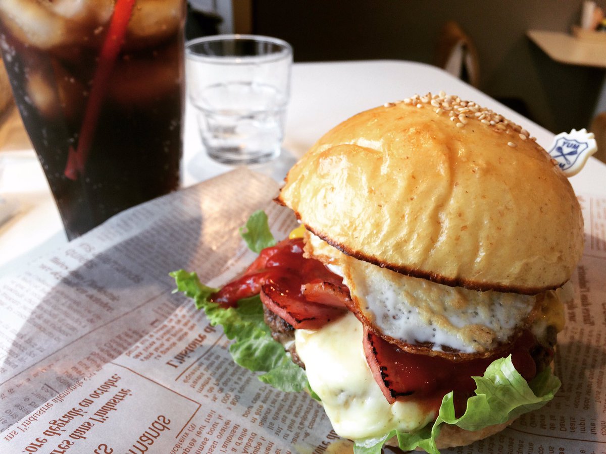 umezawa_toy's tweet photo. 1日限定6個のハンバーガー。今日は残りあと4個だよ。
at cafe&bar TINY TINY
#tinytiny #tinyburger
#三田市 #sanda #sandajp
#神鉄三田本町駅 https://t.co/UyVUCw9TeD