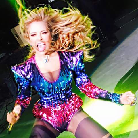 Ameri19Nunez's tweet image. @FeriadeTodos #EnLaFNSM2017QuieroVerA @GloriaTrevi y vooy voooy a traer el pelo suelto voy hacer siempre como quiero @MundoTrevi_Ags