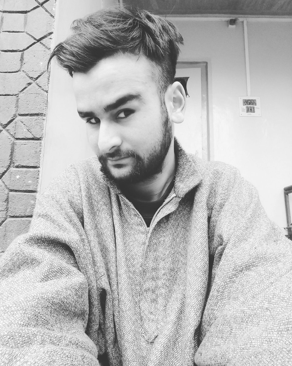 Sofishahid09's tweet photo. #instapic #Kmrphotogyyy
#SAphotoghy #Instaaaaaa #SofizPhotoghy #Nicetour
#2day #worldphotodayyyy #photoshootfun #photogenic #sexymen #clasy https://t.co/Wg5mxuvvzM