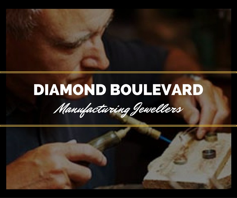 diamondblvdau's tweet photo. Can't find what your looking for - we'll make it for you!

#diamonds #jewellery #engagementrings #pacificfair #goldcoast #australia https://t.co/oZZol5pcS4