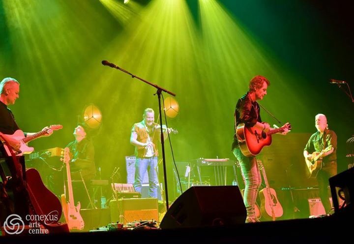 BlueRodeo's tweet photo. RT @conexusartscntr: Thanks @BlueRodeo for another fantastic show! Great kickoff to the #1000arms tour #yqrconcerts https://t.co/rQl2TQfMJN