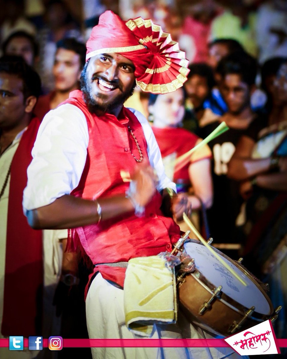 mahameru_pathak's tweet photo. Music expresses that which cannot be said and on which it is -Victor Hugo.
#mahameru #beats2016 https://t.co/T1vHGsOvgb