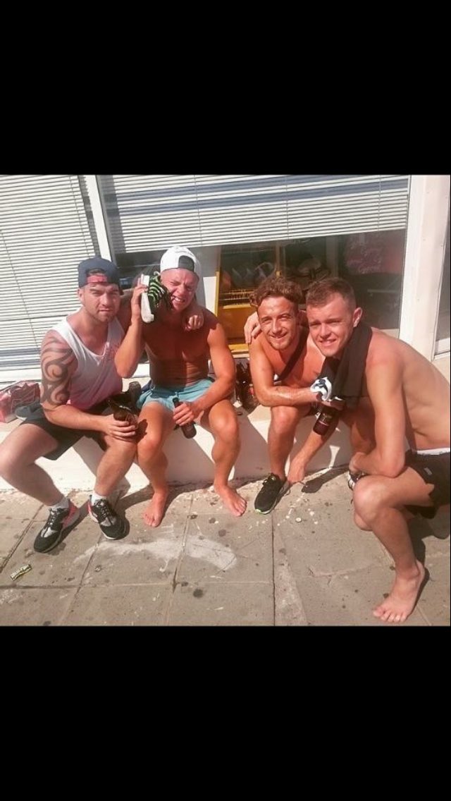 deancummings93's tweet photo. @jlow1234 hey up better days ☀️ https://t.co/HNxIGMlgLj