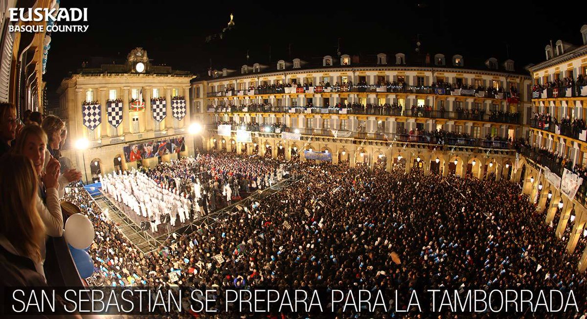 i_Euskadi's tweet photo. En #SanSebastián preparan ya los tambores y barriles. A partir de las 00:00 de la noche del  jueves #Tamborrada
https://t.co/2rhiniaqJT https://t.co/UOQIrmvFih