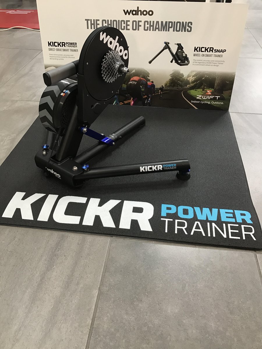cyclerevouk's tweet photo. THE BEST IS HERE
Class leading functionality in the most minimalist direct drive design on the market
#choiceofchampions #cycleevolution https://t.co/N7BPSLI5QD
