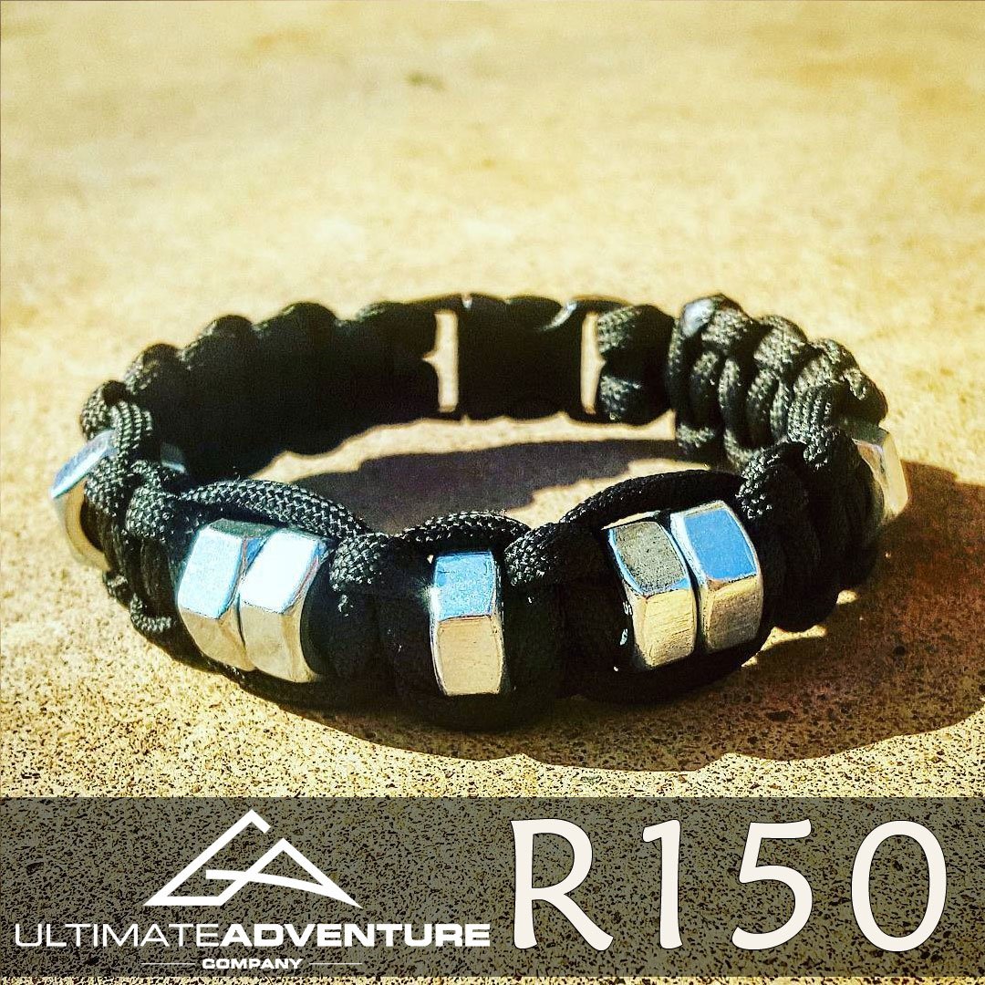UltimateAdvCo's tweet photo. Awesome #Steampunk Double-Nut Black #Paracord Bracelet from Ultimate Adventure Company - BUY ONLINE: https://t.co/ctzOtvMVpe https://t.co/o6F1ODaDxc