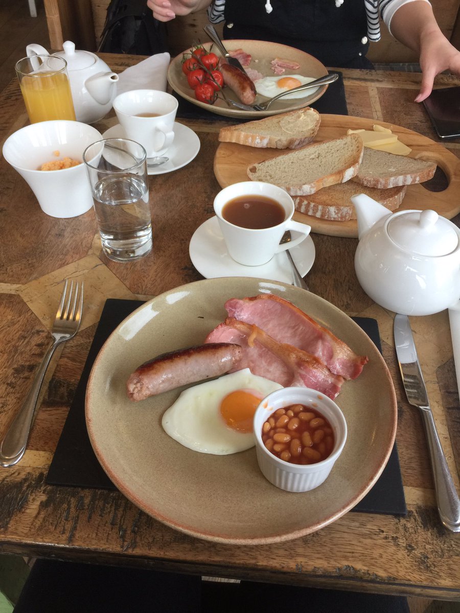 SamCurley's tweet image. Brunching