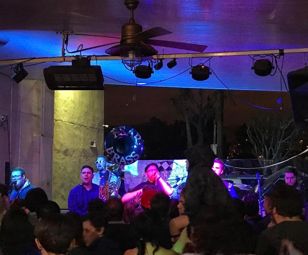 halfpasttwoska's tweet photo. Hooray For Our Side (view from the merch table)
#ska #skapunk #skacore #socal #skanight #skashow #livemusic #sylsb… https://t.co/rlibHIGaE9