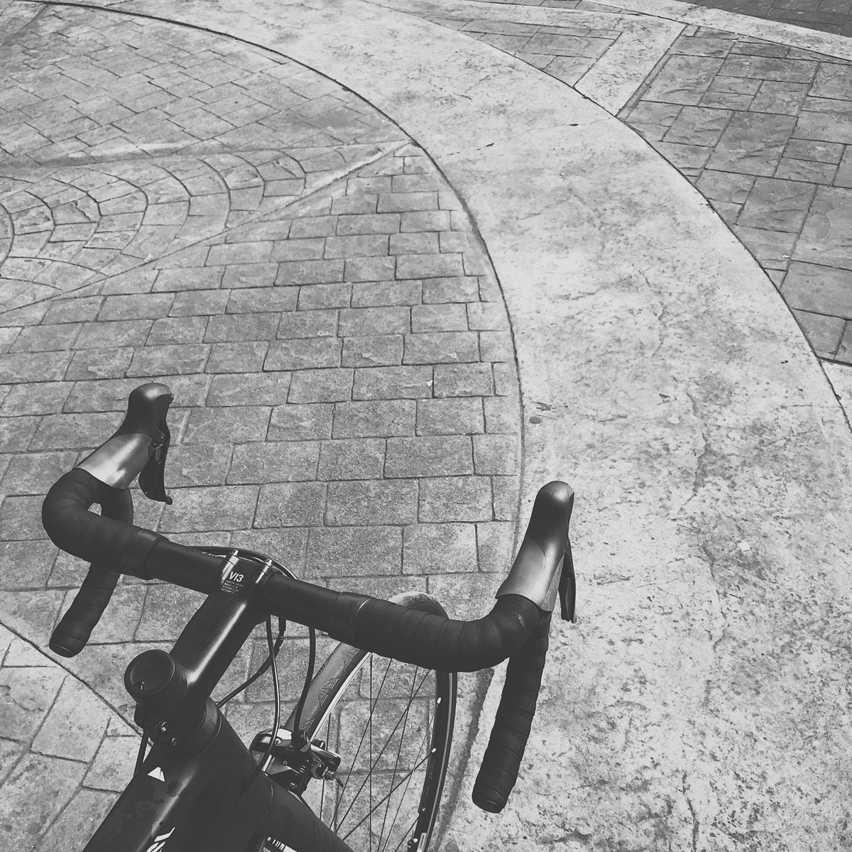chokmanalo's tweet photo. Auto-paused ⏸ @canyon_bikes #cycling #fromwhereiride #cyclinglife #instabike #mycanyon #ultimatecfsl #canyonbikes #Antipolo #Philippines https://t.co/77FFITONG7