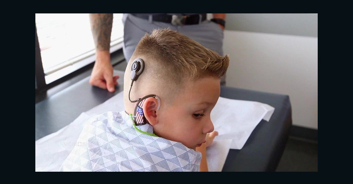 KickBrainTumors's tweet image. Bionic ear lets #deaf boy hear his family for the first time. ow.ly/RqtZv  via @CNNI #BionicEar