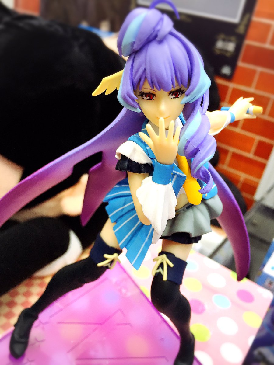 マンガ倉庫八代アミューズ No Twitter マクロスd 三雲 ギンヌメール Blau Blume Ver フィギュア 入荷しました 戦術音楽ユニット ワルキューレ の 三雲 ギンヌメール が新衣装で登場 マクロスd