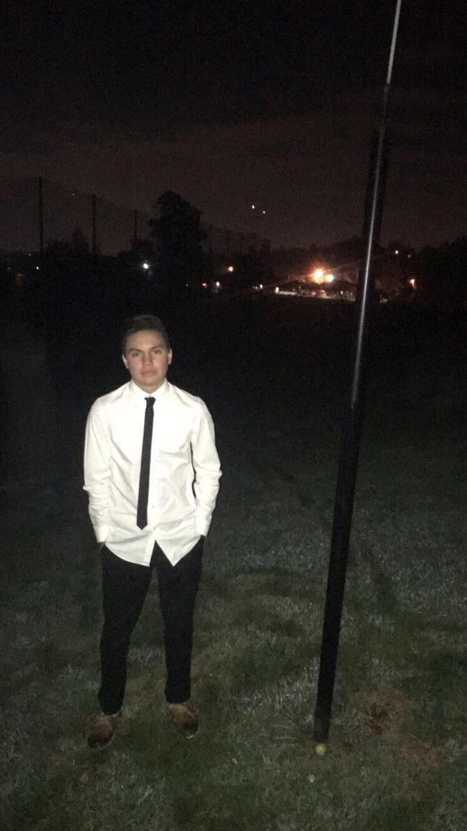 dolfolopez_'s tweet photo. Spot the difference 👀 https://t.co/h2P0AkPEX9