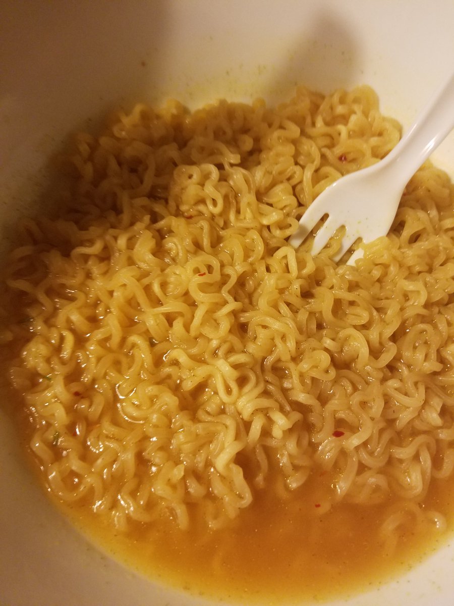 EatLikeASquatch's tweet photo. Eating Reaper infused Ramen at 2:30 am. Only #EatingWithSasquatch does this kind of stuff. #EatLikeASquatch ๐๐ค https://t.co/9fcbo2cC1d