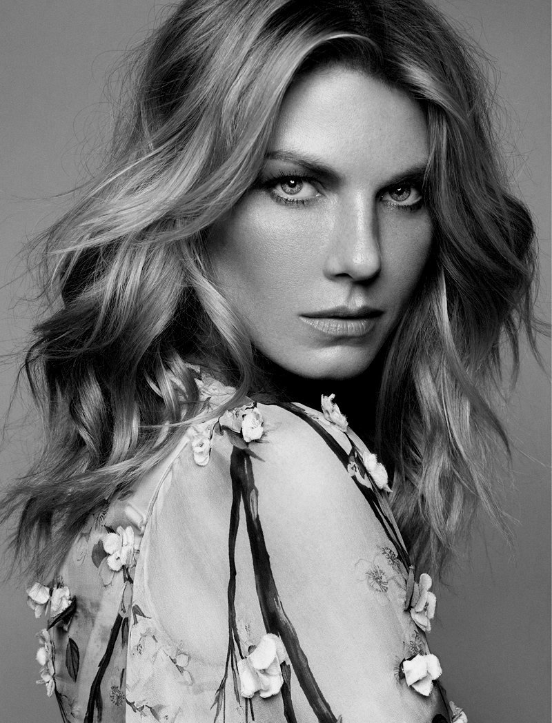 Happy Birthday, Angela Lindvall! Take a look back at her amazing career 
 