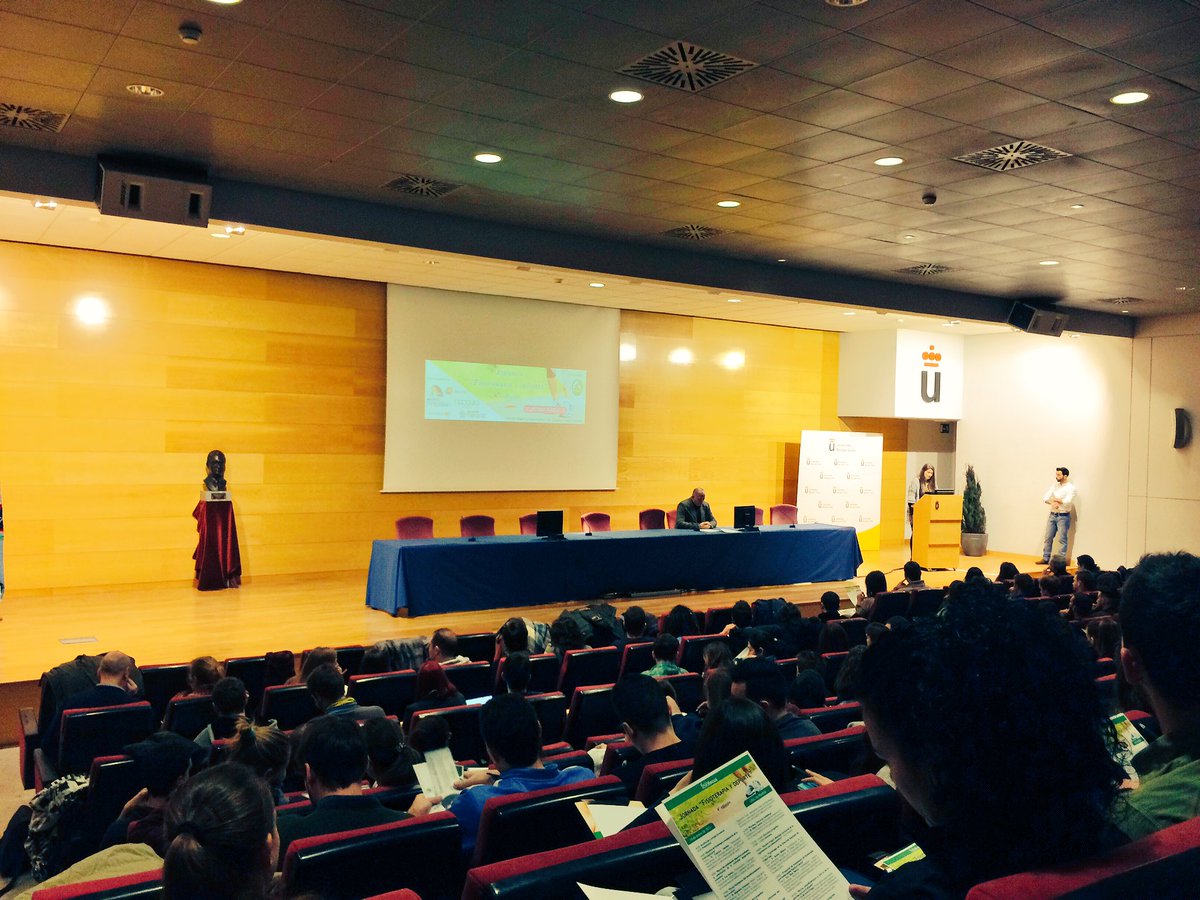 Continuamos el 2017 igual que terminamos el año anterior, formandonos! #fisioterapiaydeporte