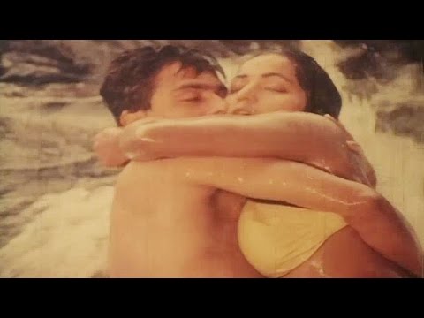IndianmastiNet's tweet photo. Village Housewife Romance Kadhal express HD Romantic | Tamil Latest Full Length Movies - https://t.co/3B8OZLUAJM https://t.co/F8vEIKTlKi